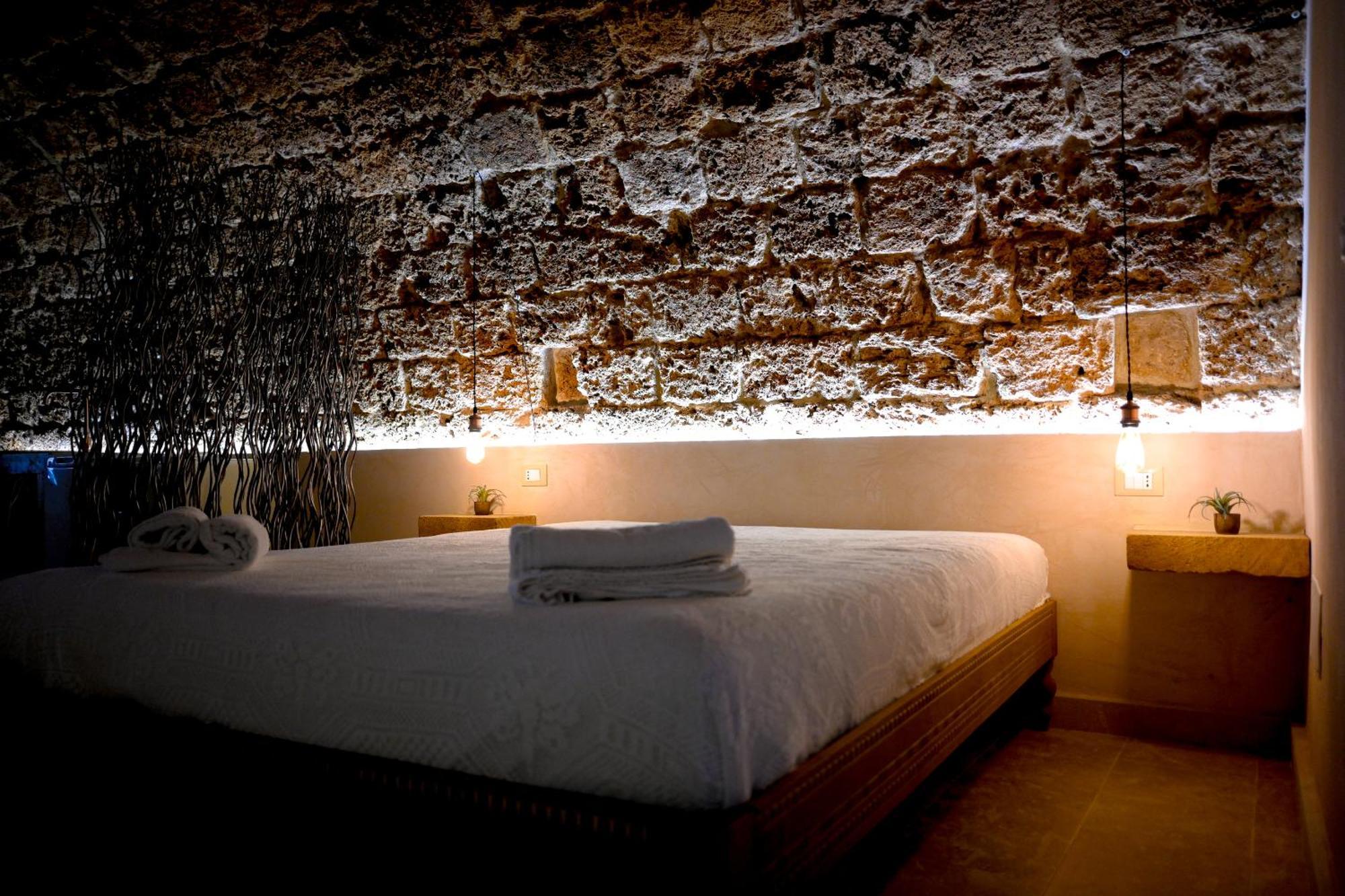 La Grotta, Luxury Suite & Spa Noto Buitenkant foto